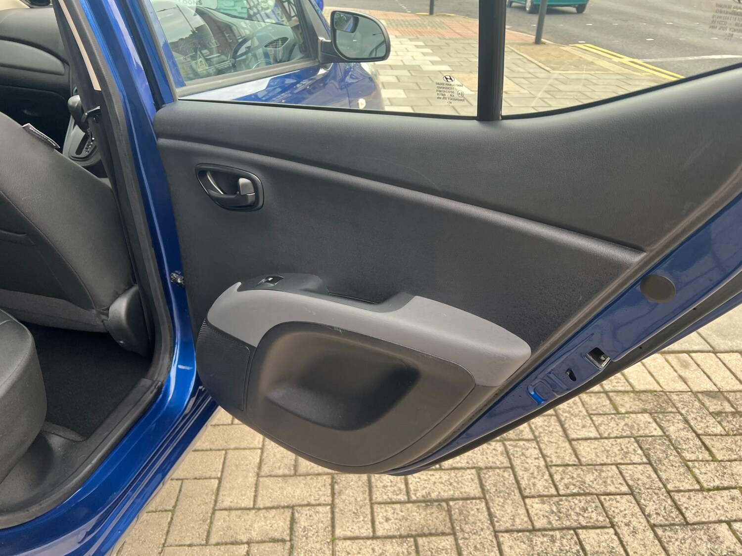 Used Hyundai i10 2013 for sale - 77459773: Photo 22