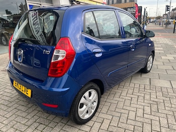 Used Hyundai i10 2013 for sale - 77459773: Photo