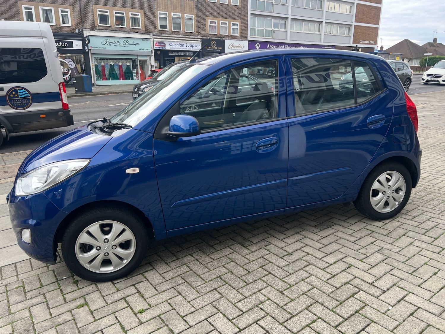 Used Hyundai i10 2013 for sale - 77459773: Photo 8