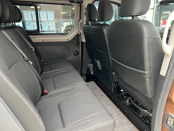 Used Vauxhall Vivaro 2015 for sale - 78497077: Photo