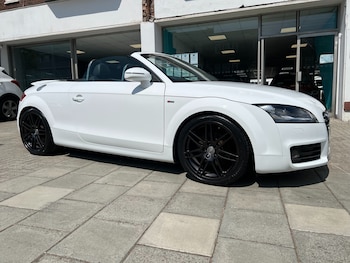 Used Audi TT 2011 for sale - 79342356: Photo