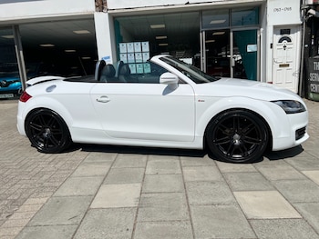 Used Audi TT 2011 for sale - 79342356: Photo