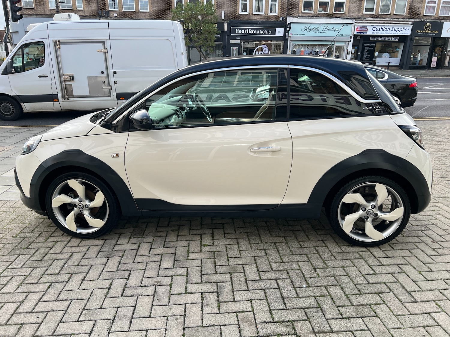 Used Vauxhall ADAM 2014 for sale - 77459988: Photo 27