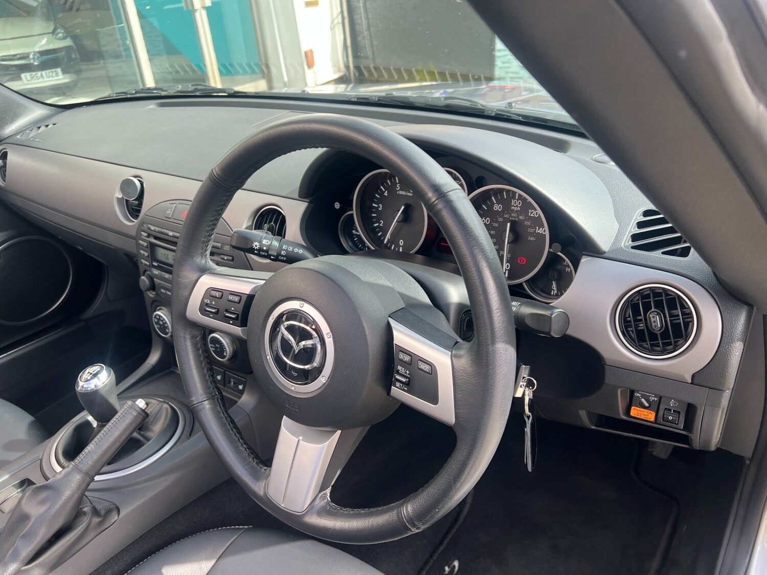 Used Mazda MX-5 2012 for sale - 77901869: Photo 37