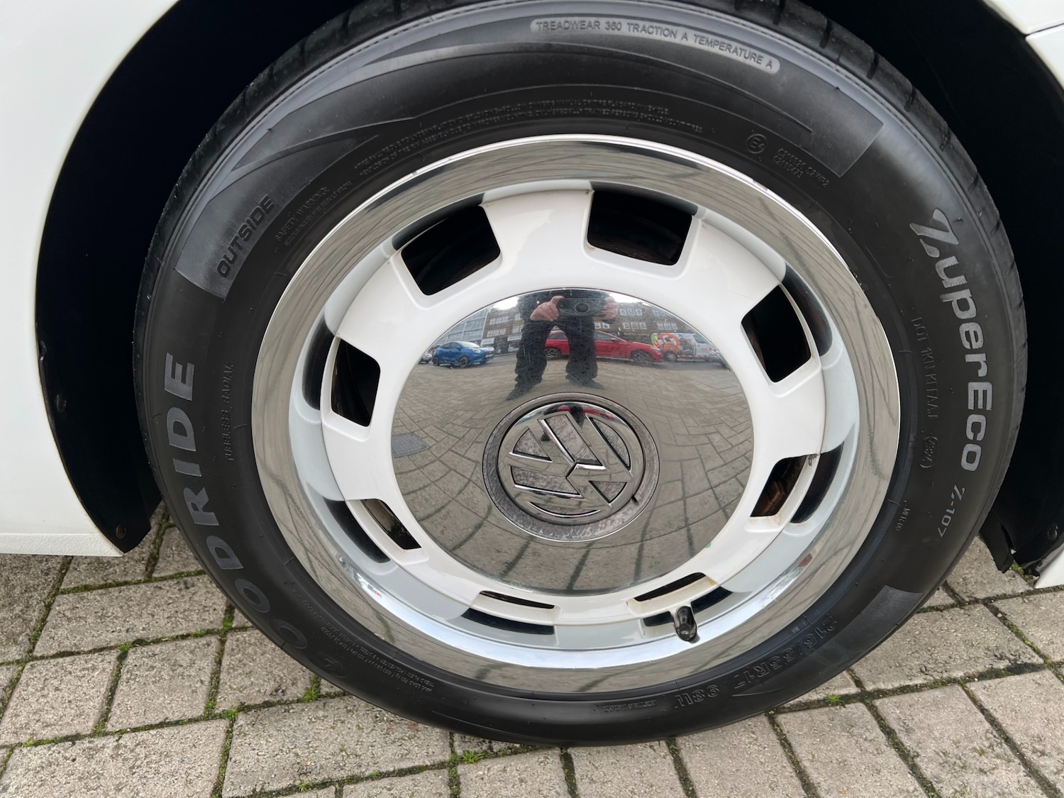 Used Volkswagen Beetle 2014 for sale - 77460392: Photo 25