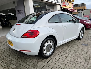 Used Volkswagen Beetle 2014 for sale - 77460392: Photo