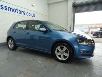 Used Volkswagen Golf 2015 for sale - 74117620: Photo