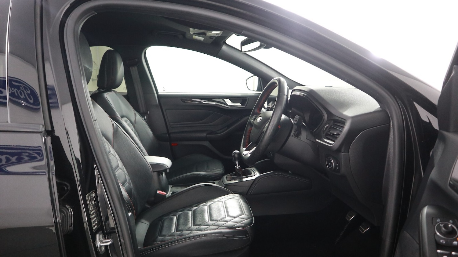 Used Ford Focus 2022 for sale - 76818399: Photo 20