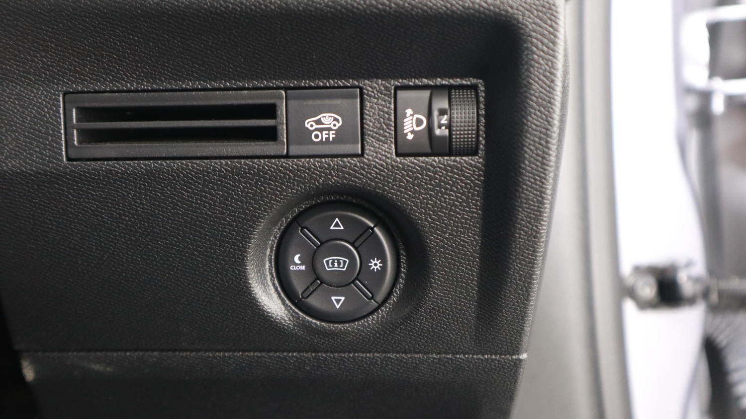 Used Citroen C4 2023 for sale - 77673858: Photo 44