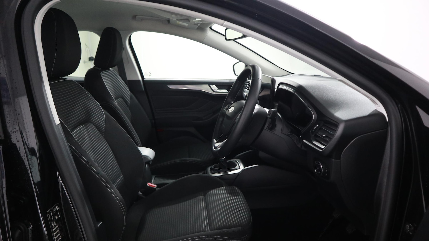 Used Ford Focus 2023 for sale - 77218680: Photo 20