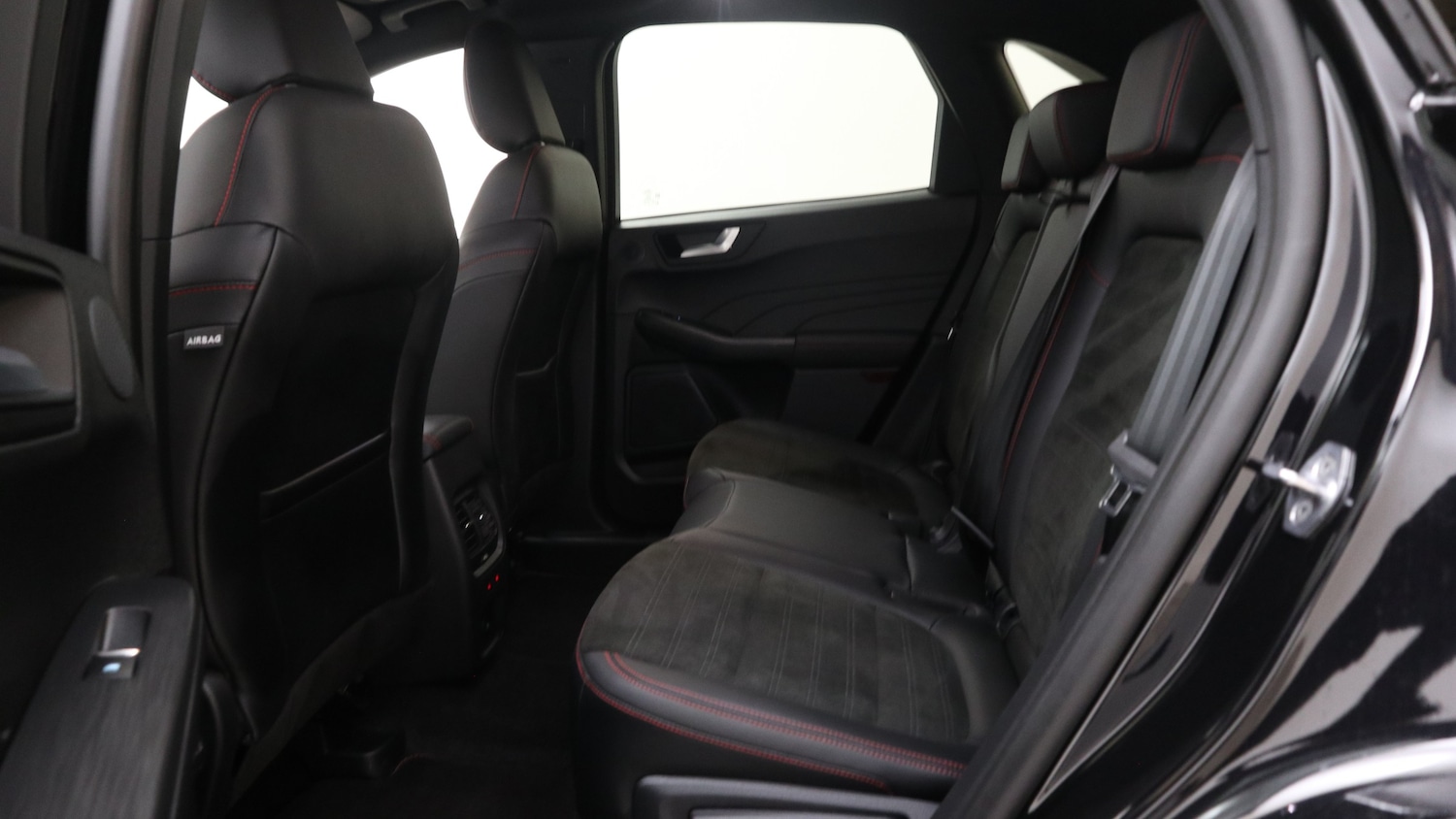 Used Ford Kuga 2023 for sale - 76818436: Photo 28