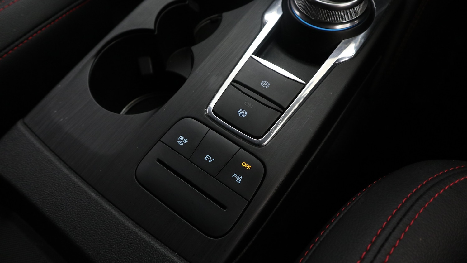 Used Ford Kuga 2023 for sale - 76818436: Photo 40