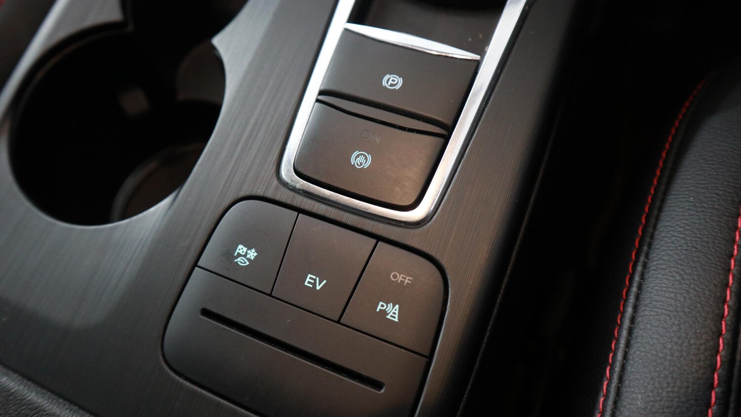 Used Ford Kuga 2022 for sale - 77810137: Photo 40