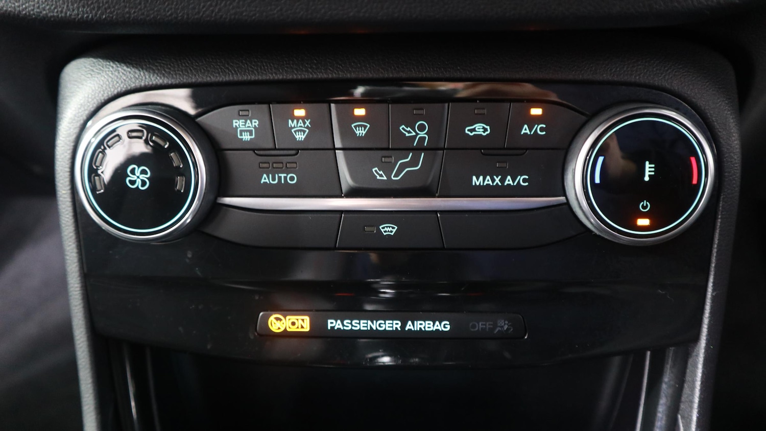 Used Ford Puma 2023 for sale - 76818383: Photo 32