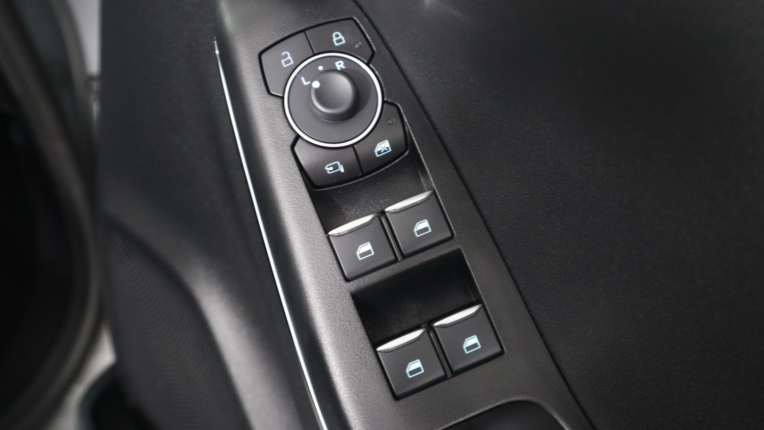 Used Ford Puma 2023 for sale - 76818383: Photo 37