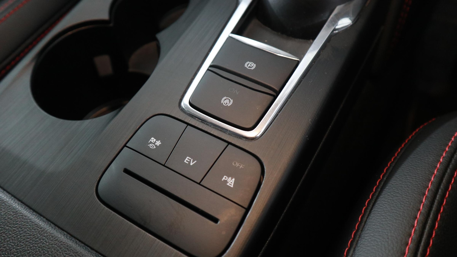 Used Ford Kuga 2024 for sale - 77388894: Photo 40