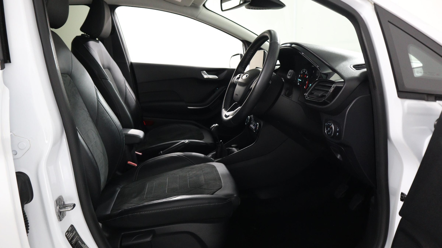 Used Ford Fiesta 2023 for sale - 76818361: Photo 21