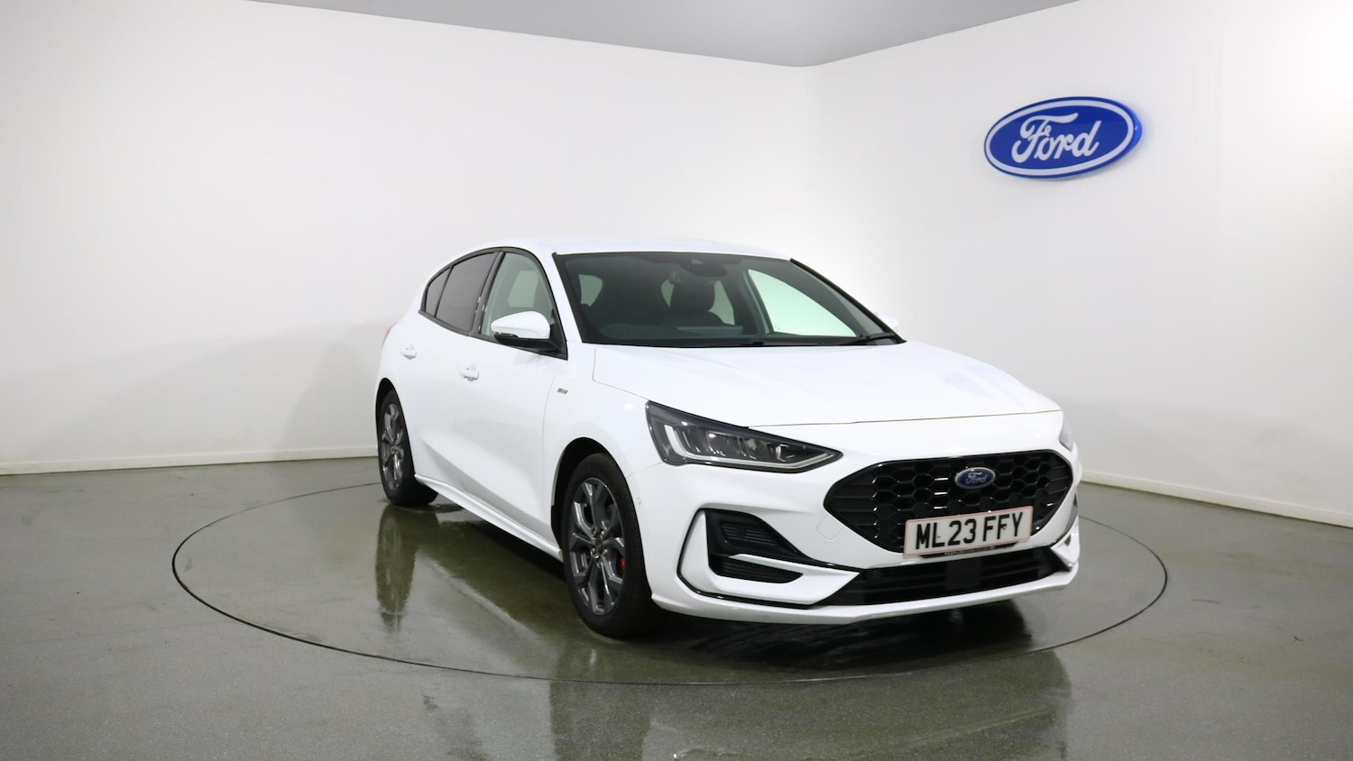 Used Ford Focus 2023 for sale - 76834768: Photo 4