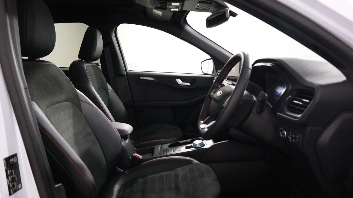 Used Ford Kuga 2024 for sale - 77380996: Photo 21