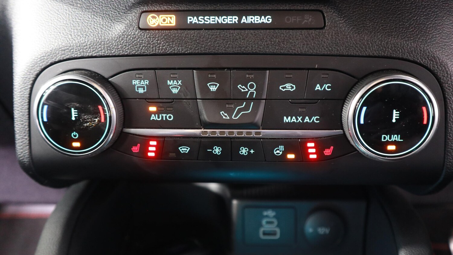 Used Ford Kuga 2024 for sale - 77380996: Photo 35