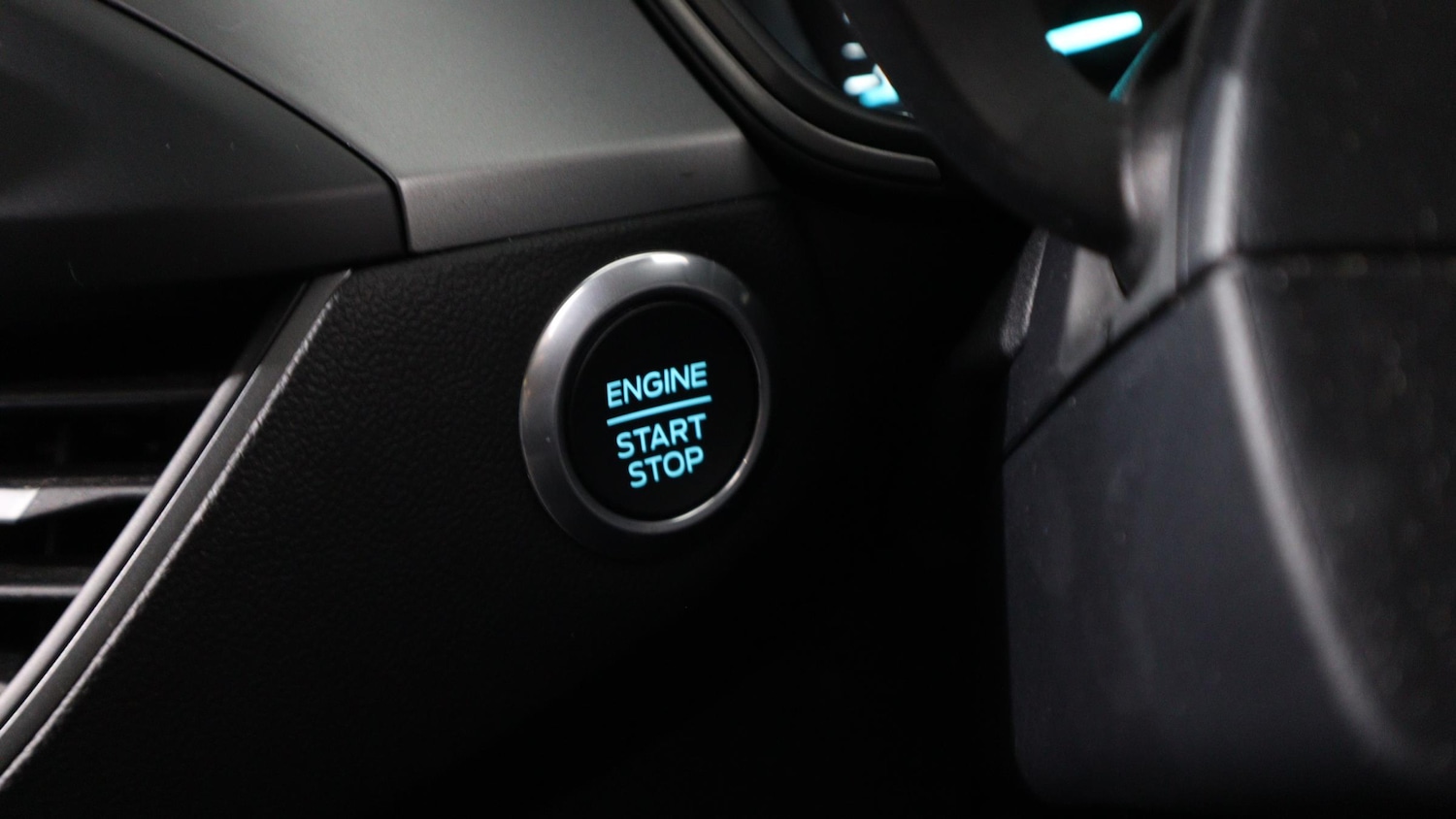 Used Ford Focus 2023 for sale - 76818358: Photo 32