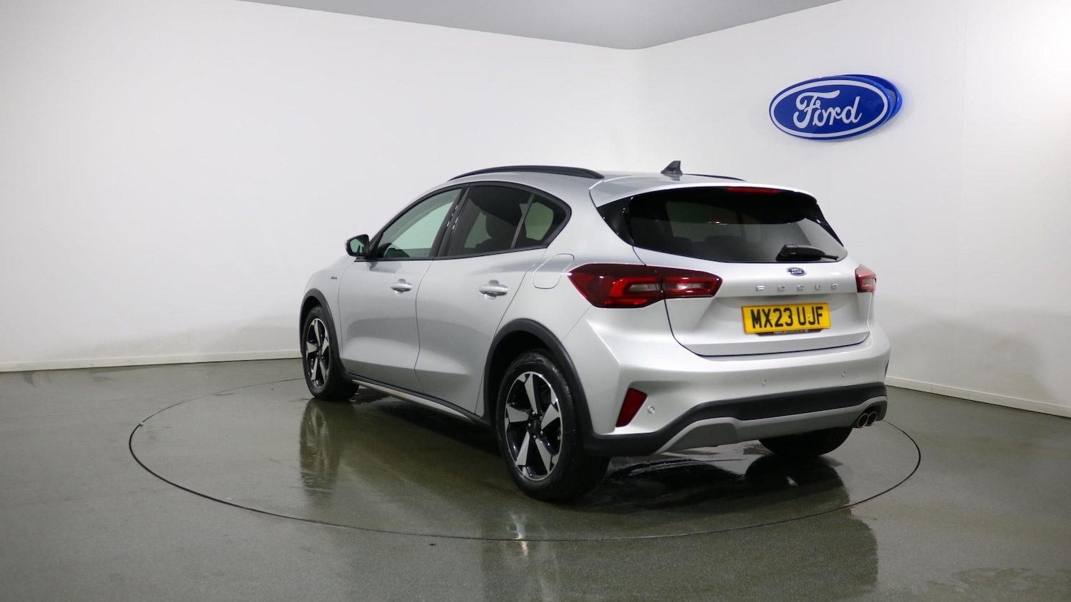 Used Ford Focus 2023 for sale - 76818358: Photo 5