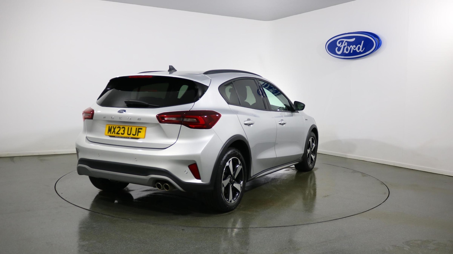 Used Ford Focus 2023 for sale - 76818358: Photo 6