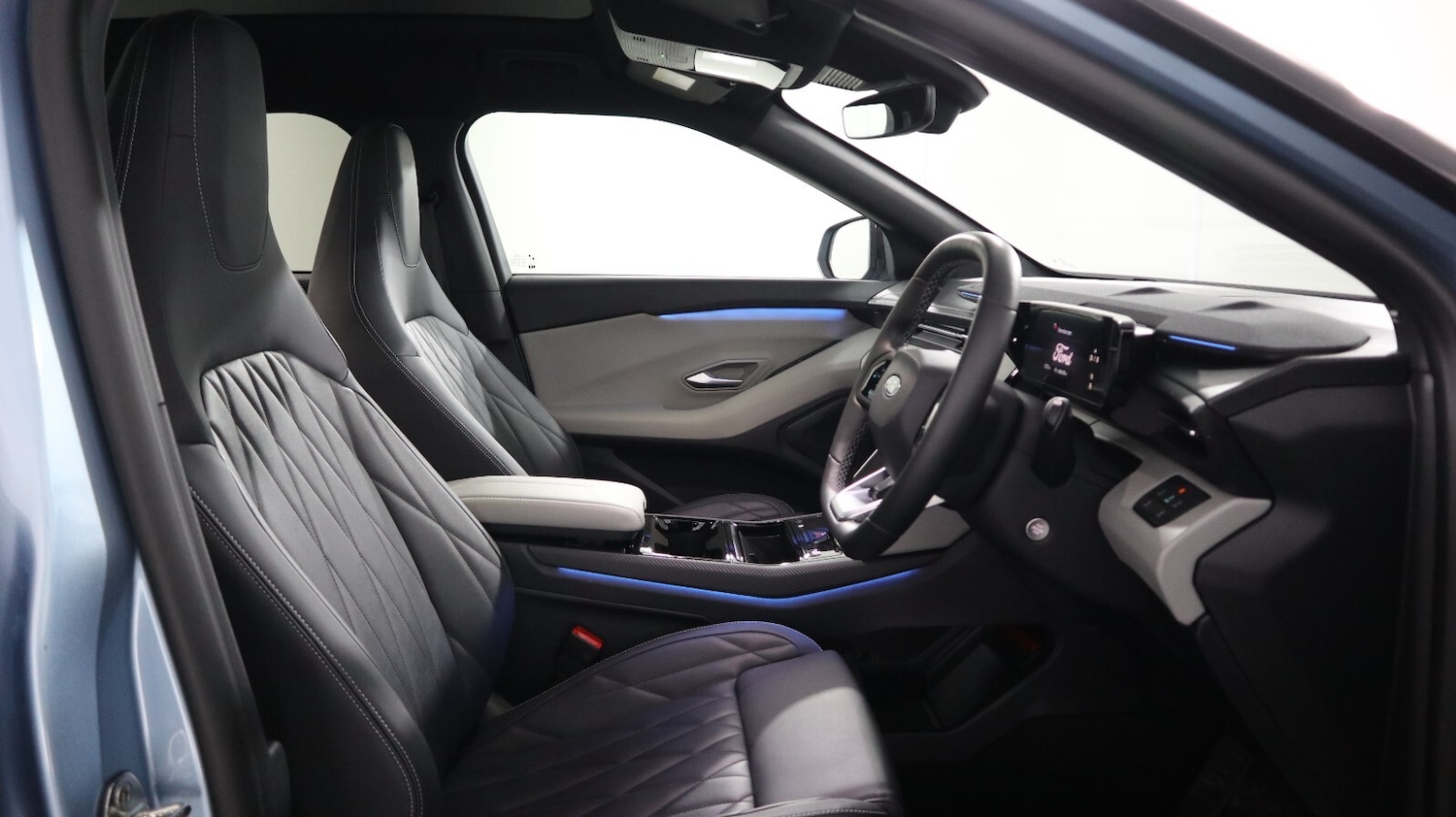 Used Ford Explorer 2024 for sale - 77111357: Photo 11