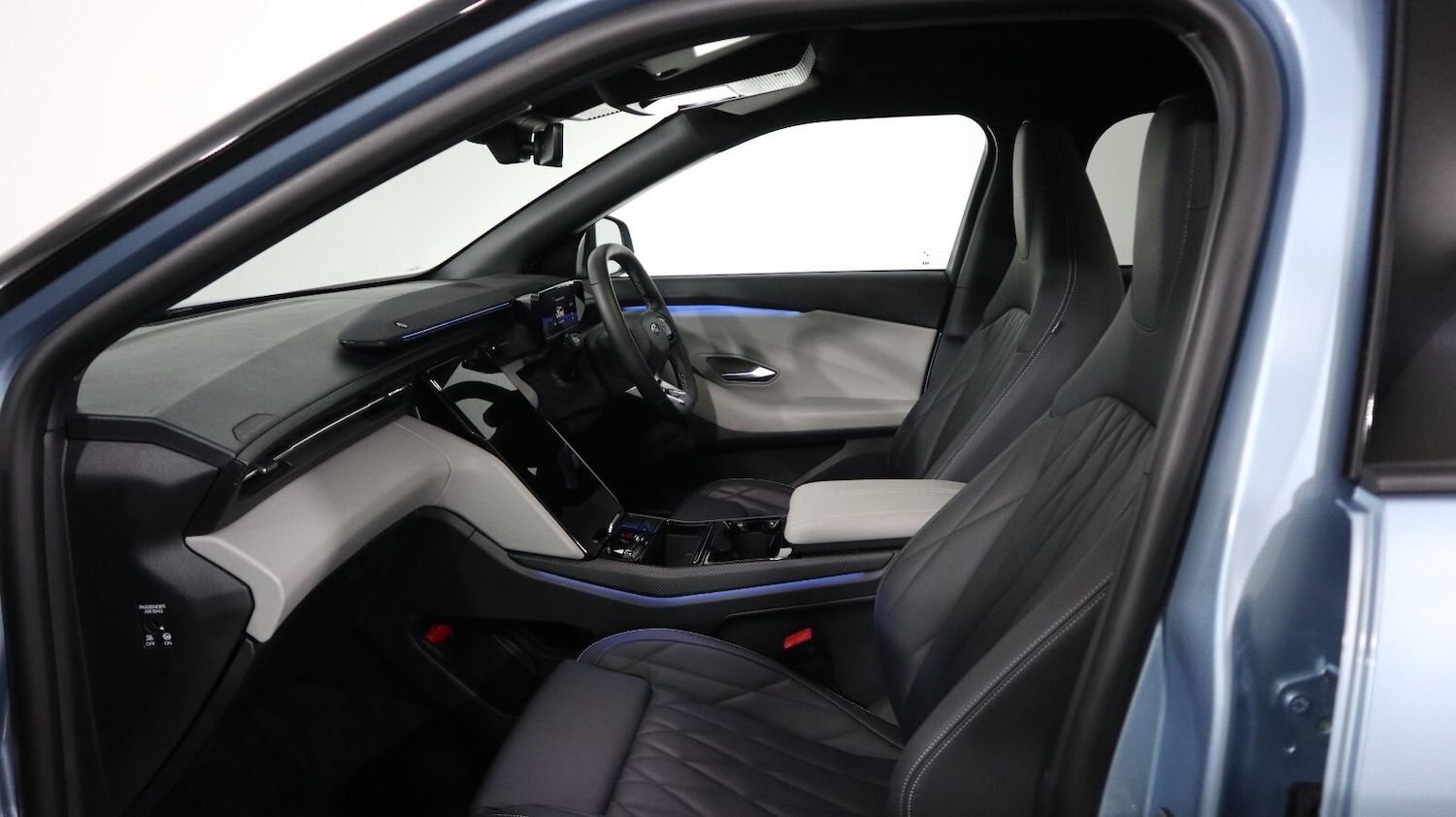 Used Ford Explorer 2024 for sale - 77111357: Photo 13