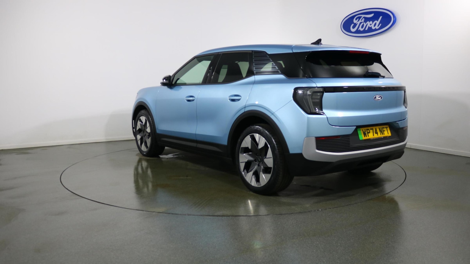 Used Ford Explorer 2024 for sale - 77111357: Photo 2