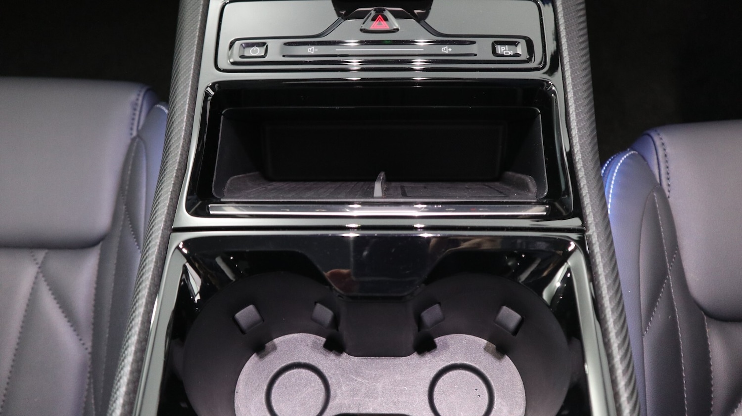 Used Ford Explorer 2024 for sale - 77111357: Photo 24