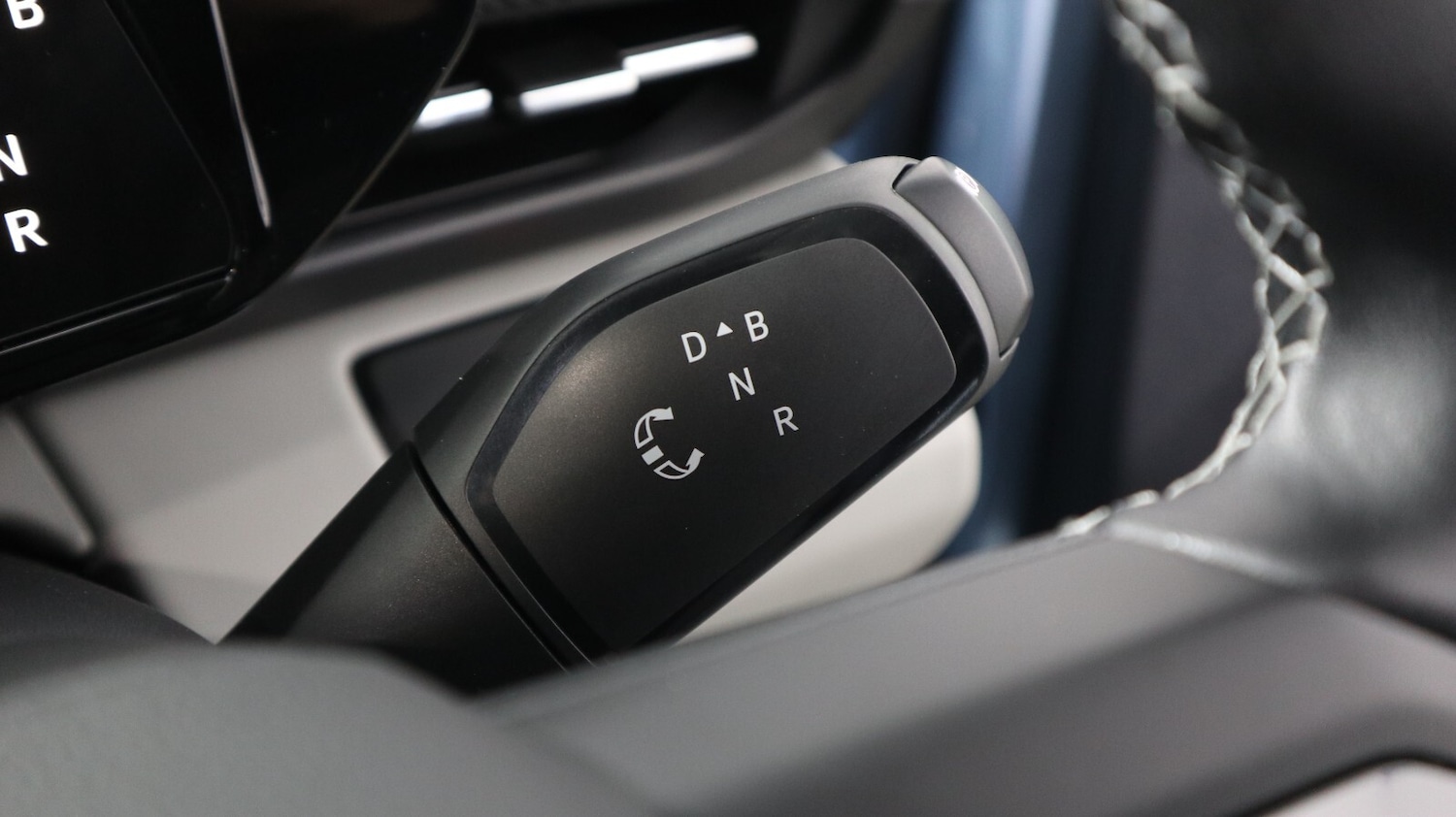 Used Ford Explorer 2024 for sale - 77111357: Photo 29