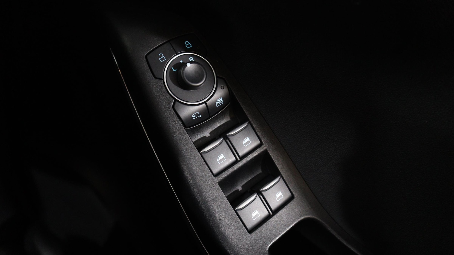 Used Ford Puma 2023 for sale - 76818362: Photo 37