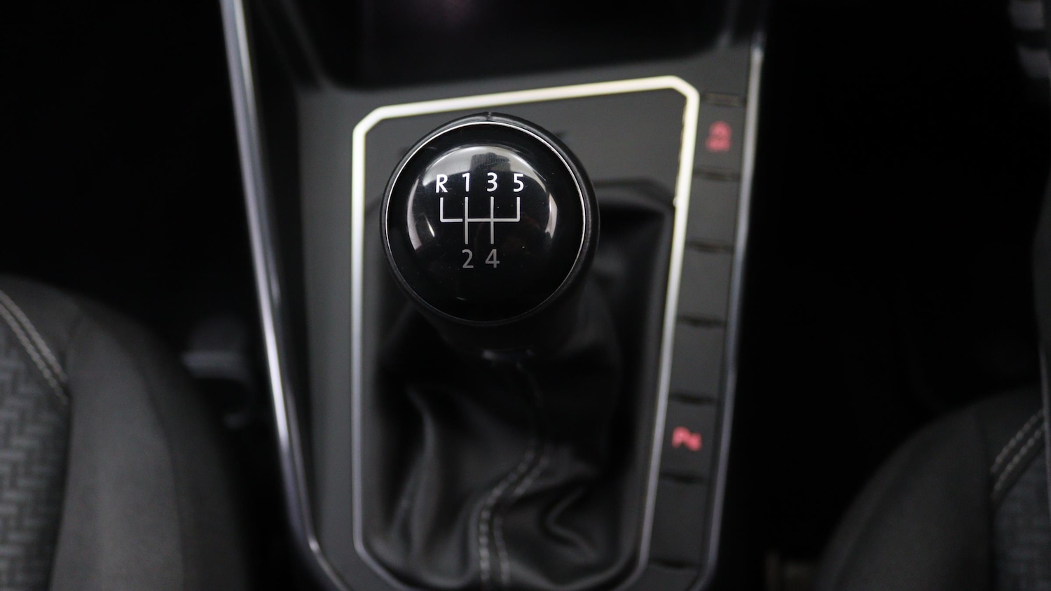 Used Volkswagen Polo 2021 for sale - 76818397: Photo 37