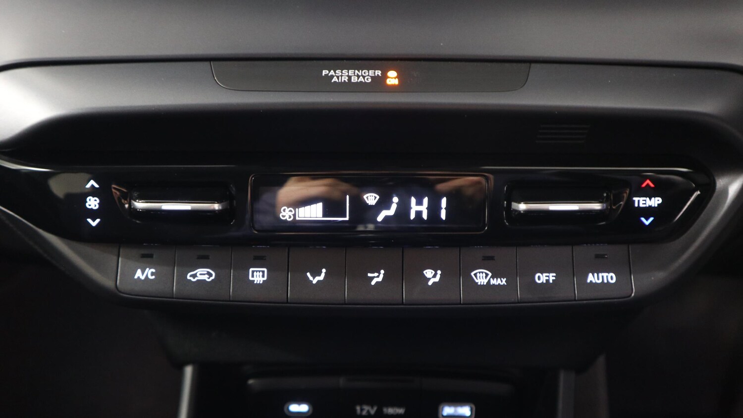 Used Hyundai i20 2025 for sale - 77457868: Photo 33