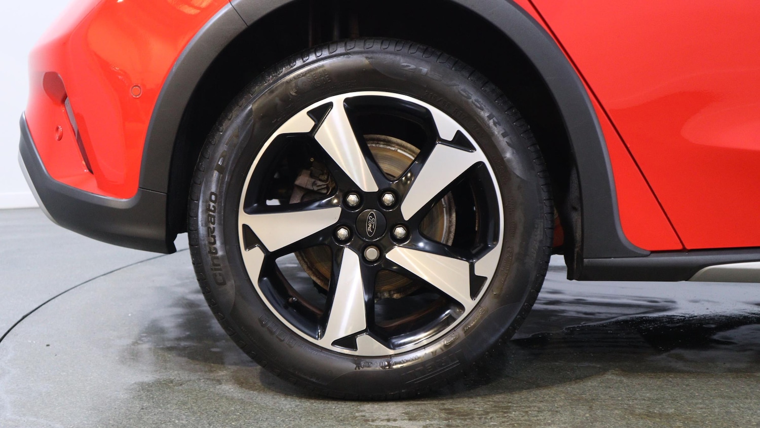 Used Ford Focus 2023 for sale - 76818355: Photo 15