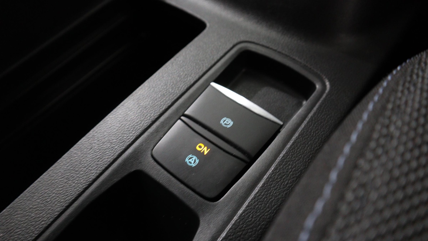 Used Ford Focus 2023 for sale - 76818355: Photo 36