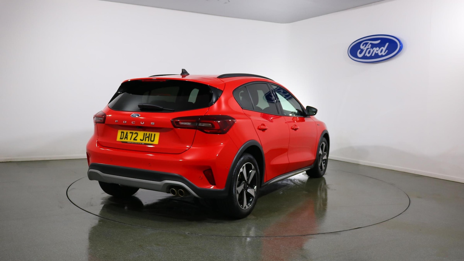 Used Ford Focus 2023 for sale - 76818355: Photo 6