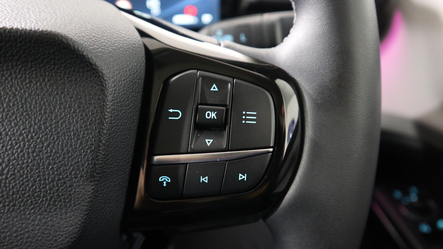 Used Ford Puma 2025 for sale - 78172730: Photo 30