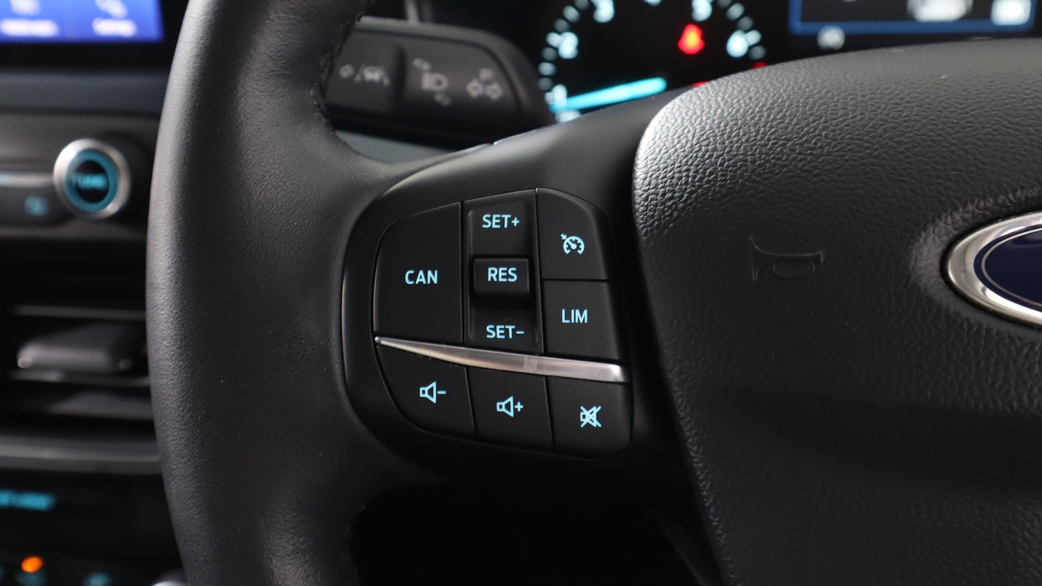 Used Ford Focus 2021 for sale - 76818345: Photo 28