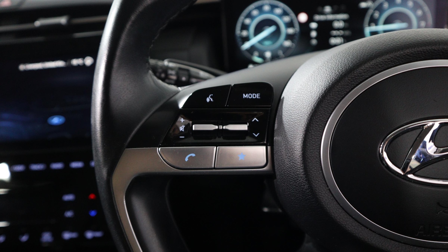 Used Hyundai TUCSON 2022 for sale - 76818369: Photo 28