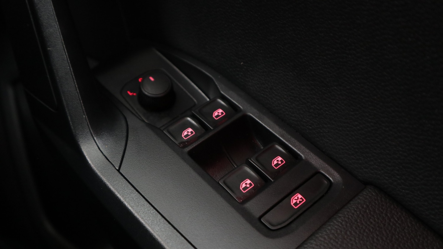 Used SEAT Arona 2023 for sale - 76818396: Photo 41