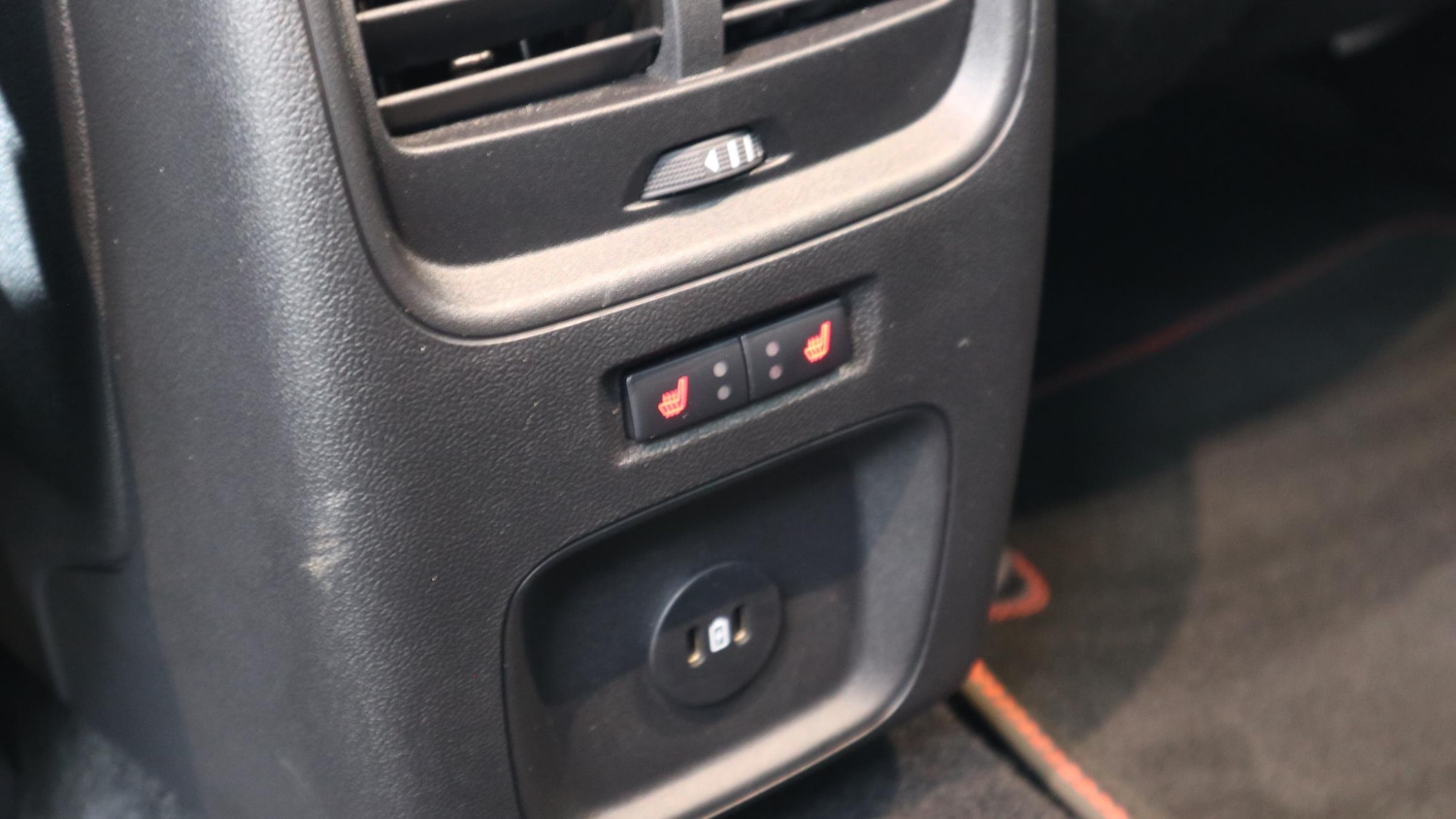 Used Ford Kuga 2025 for sale - 77942114: Photo 26