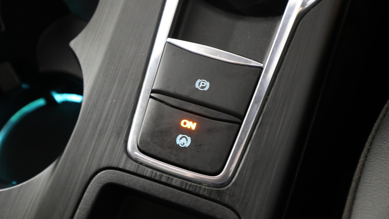 Used Ford Kuga 2025 for sale - 77942114: Photo 40