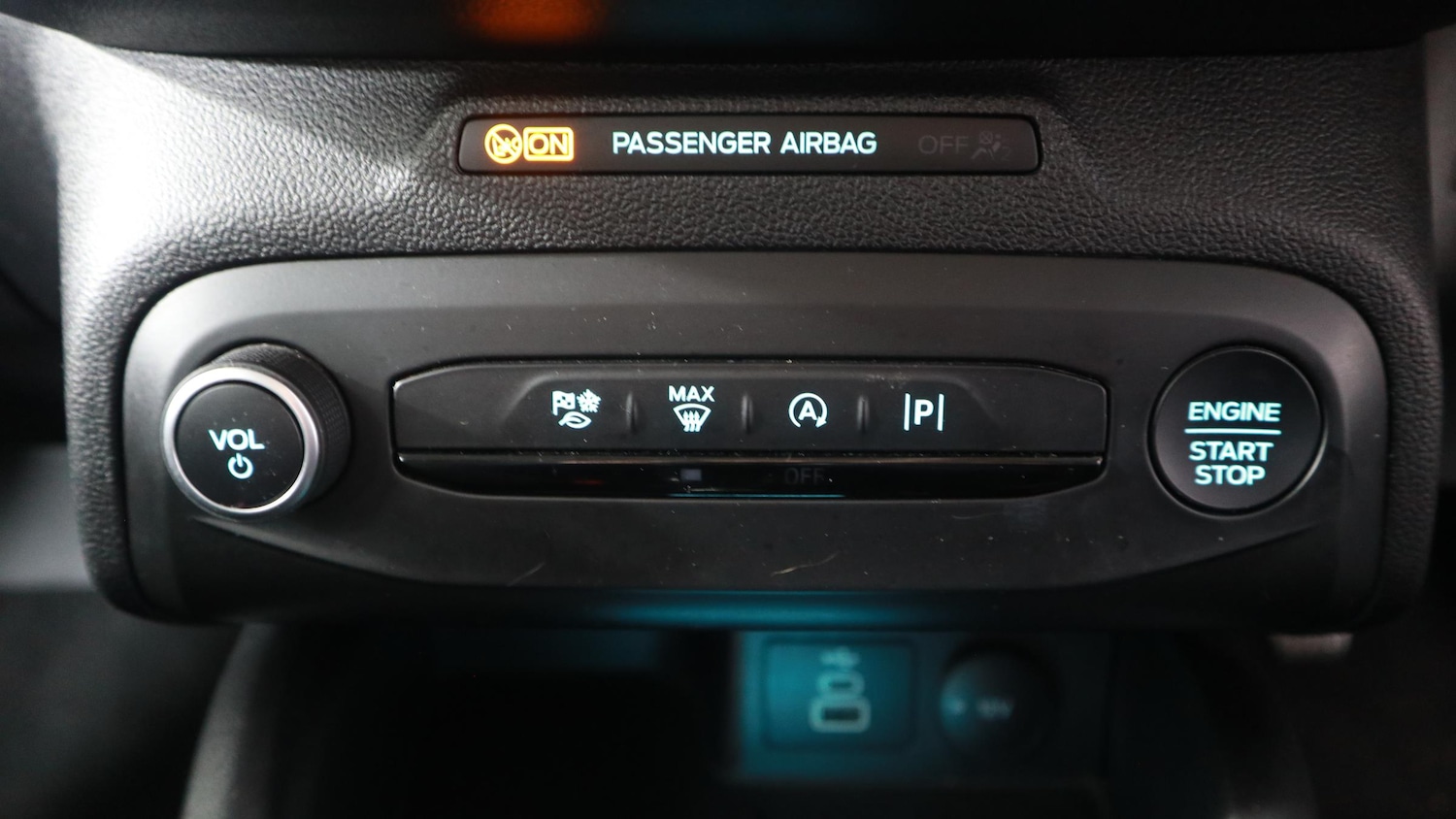 Used Ford Focus 2023 for sale - 78094575: Photo 32