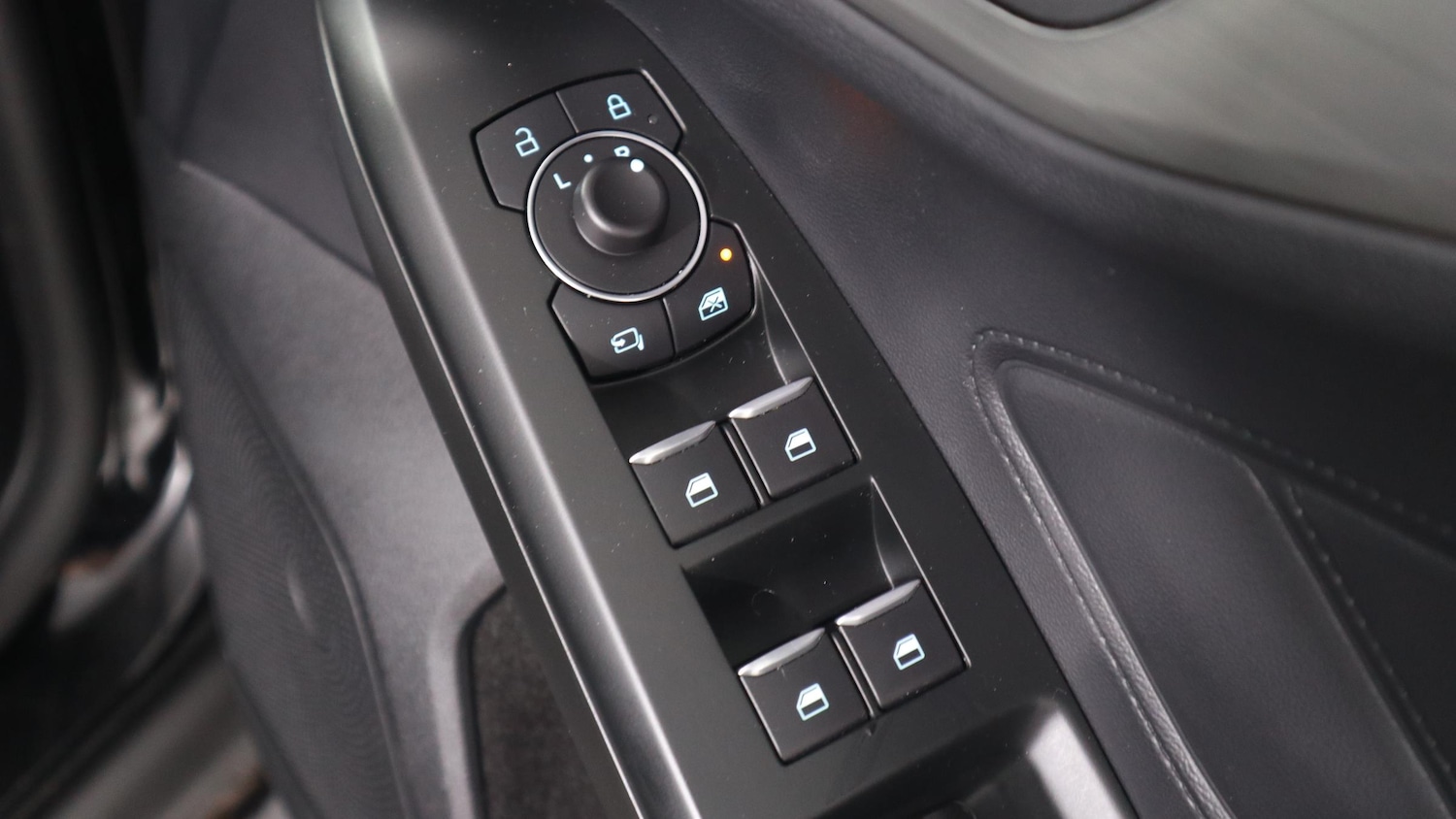 Used Ford Focus 2023 for sale - 78094575: Photo 37