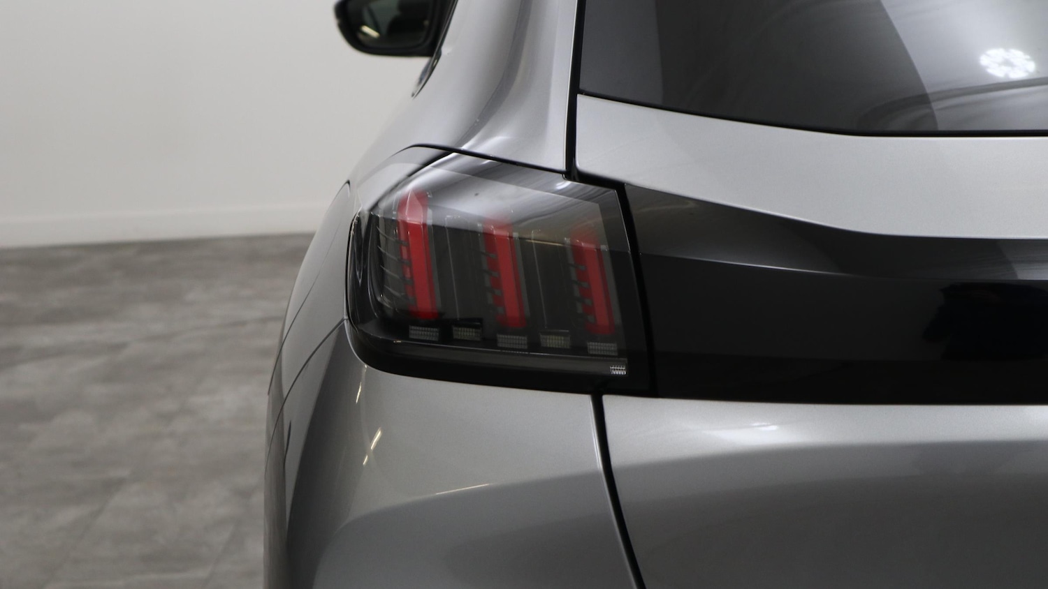 Used Peugeot 208 2023 for sale - 76818400: Photo 14