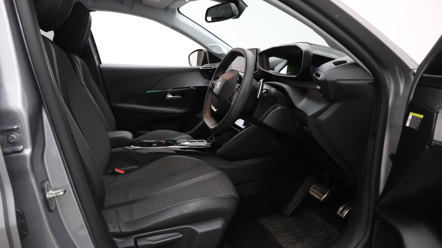 Used Peugeot 208 2023 for sale - 76818400: Photo 23