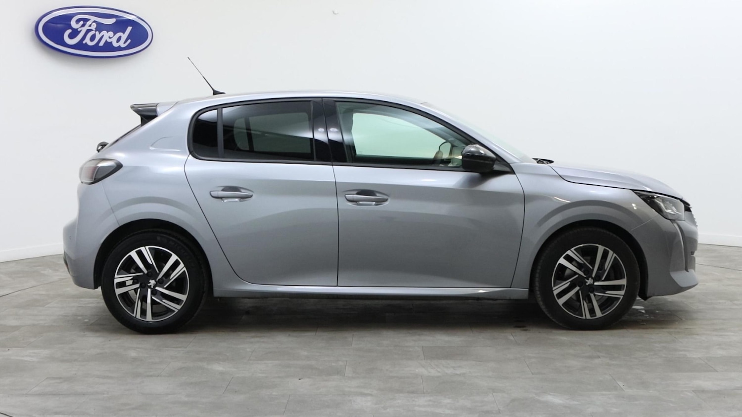 Used Peugeot 208 2023 for sale - 76818400: Photo 6