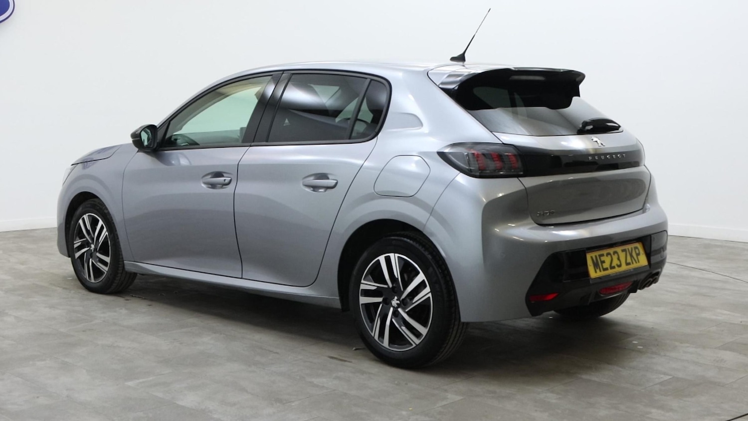 Used Peugeot 208 2023 for sale - 76818400: Photo 9